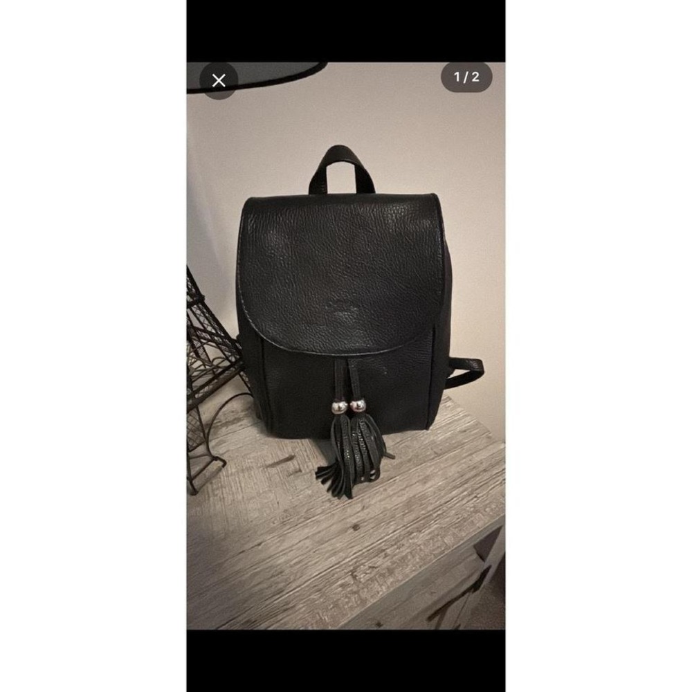 NWOT Cheval Firenze Black Leather‎ Backpack Tassel Drawstring Flap Shoulder Bag